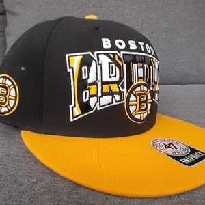 Boston Bruins snapback